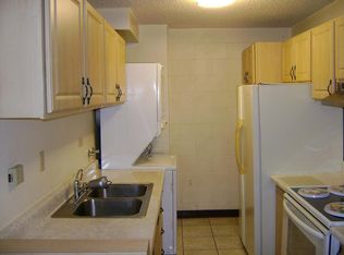 1260 Richard Ln APT B411, Honolulu, HI 96819