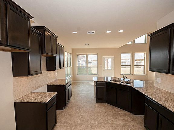 4th image of 3822 Daintree Park Drive