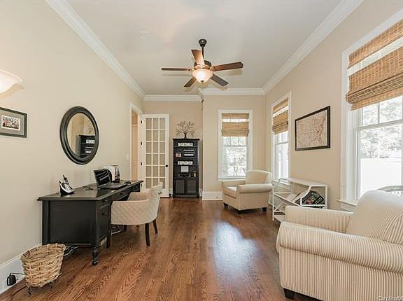 4th image of 196 Bayberry Creek Cir