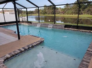 6902 Crown Lake Dr, Gibsonton, FL 33534