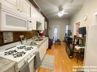 60 N Margin St APT 2, Boston, MA 02113