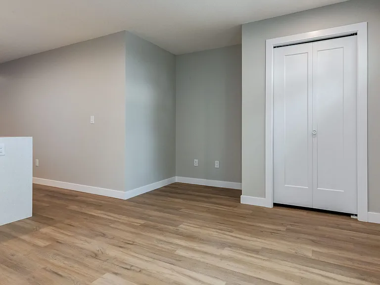 11323 122nd St NW — Photo 12