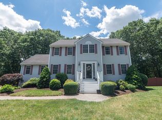 3 Maria Dr, Ipswich, MA 01938