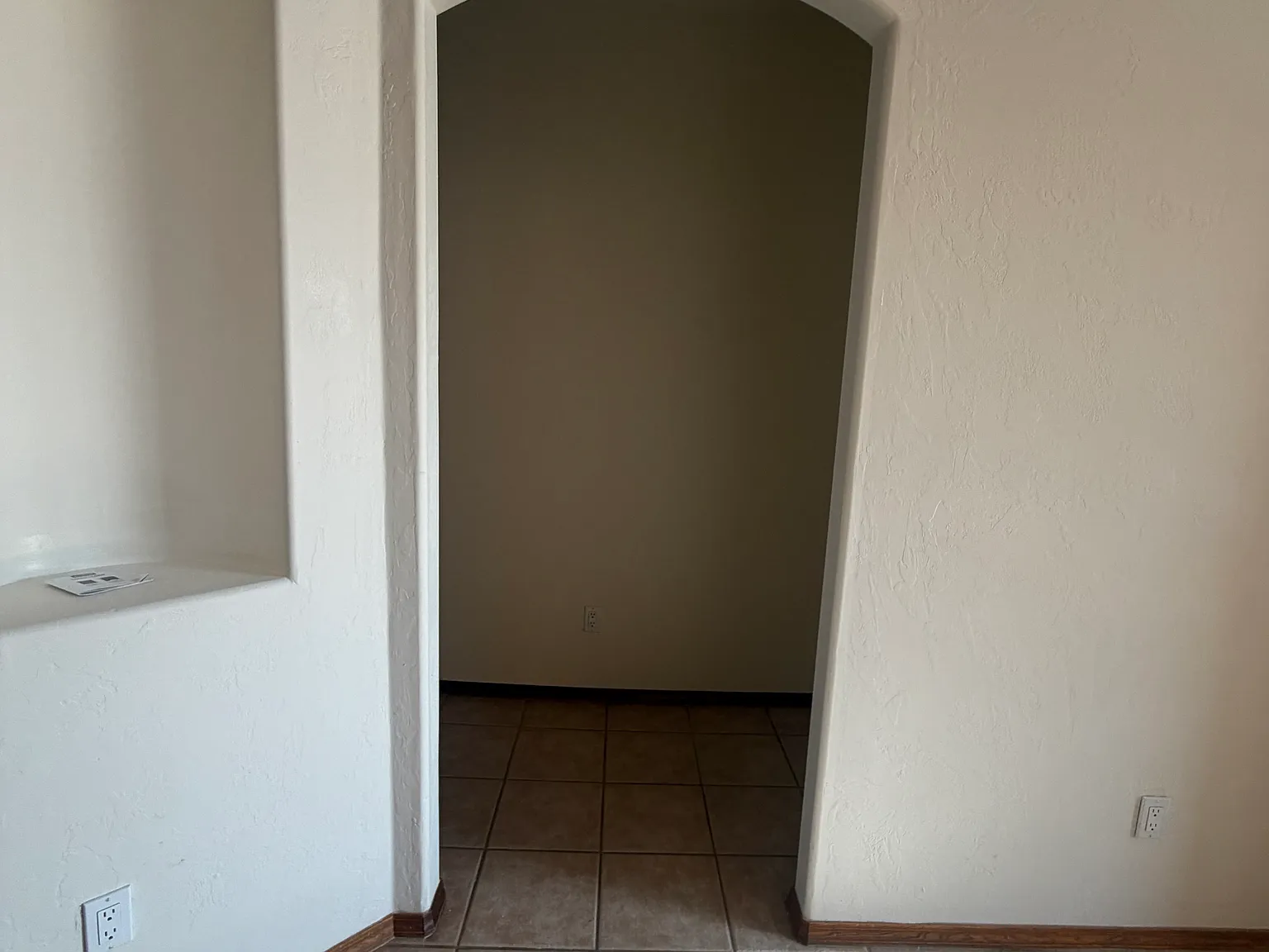 5 bed, 2825 sqft, $3,250 — Photo 3