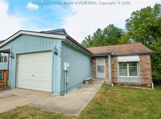 213 Willowcrest Dr, Charleston, WV 25311