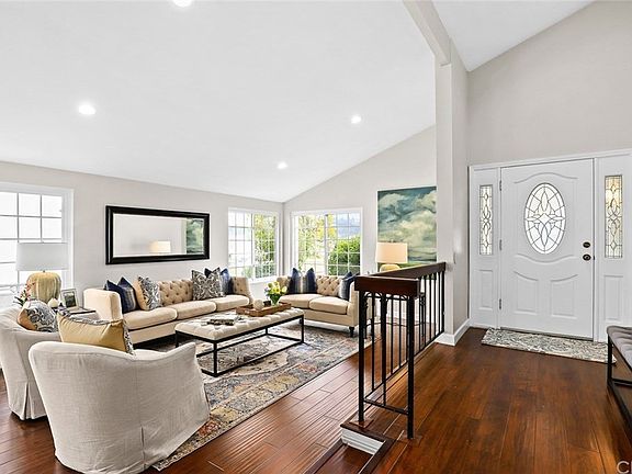 4th image of 22855 Ironbark Dr