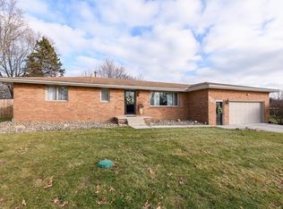 6730 Kirby Ave NE, Canton, OH 44721