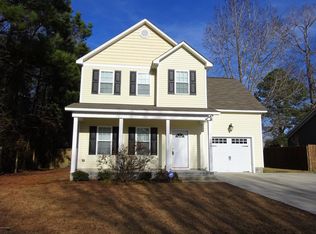 304 Raintree Cir, Jacksonville, NC 28540