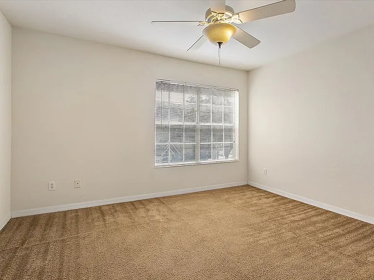 13703 Richmond Park Dr N #1706 — Photo 14