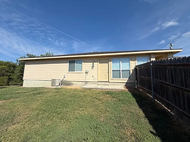 2754 FM 1044 — Photo 23