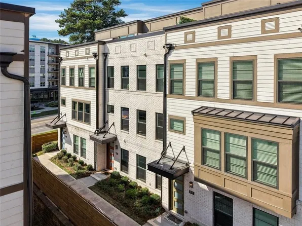 1045 Burnside Rd NW, Atlanta, GA 30318