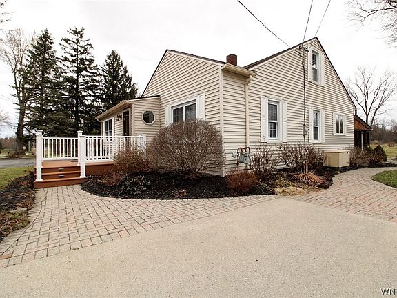 3rd image of 3827 Bates Rd