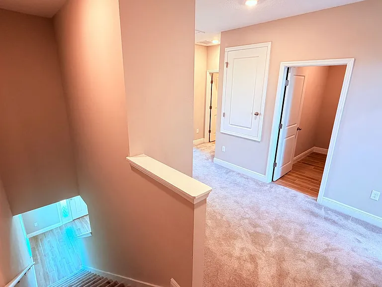 6495 Cyrils Dr — Photo 28