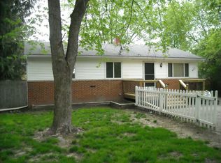 411 Stryker St, South Lyon, MI 48178