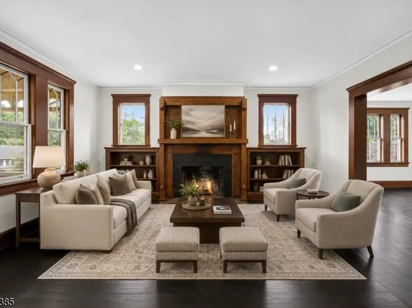 25 Prospect Ave, Andover Boro, NJ 07821