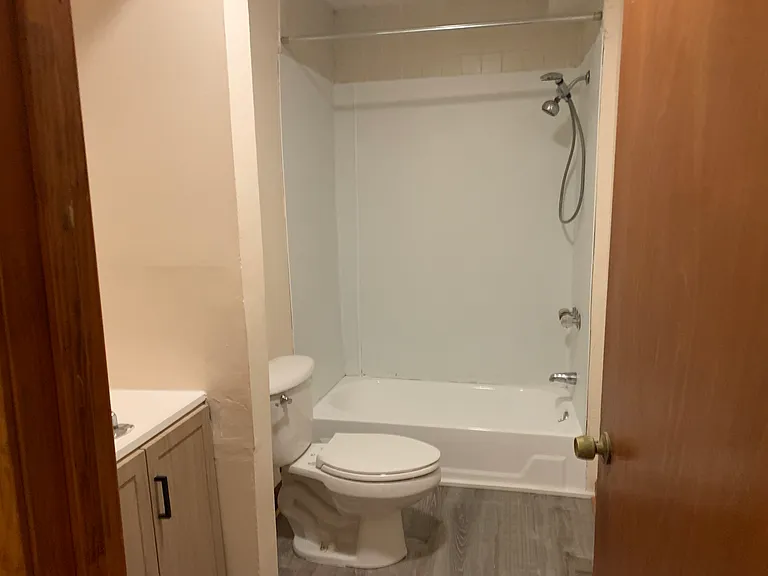 226 Brightman St #1 — Photo 9