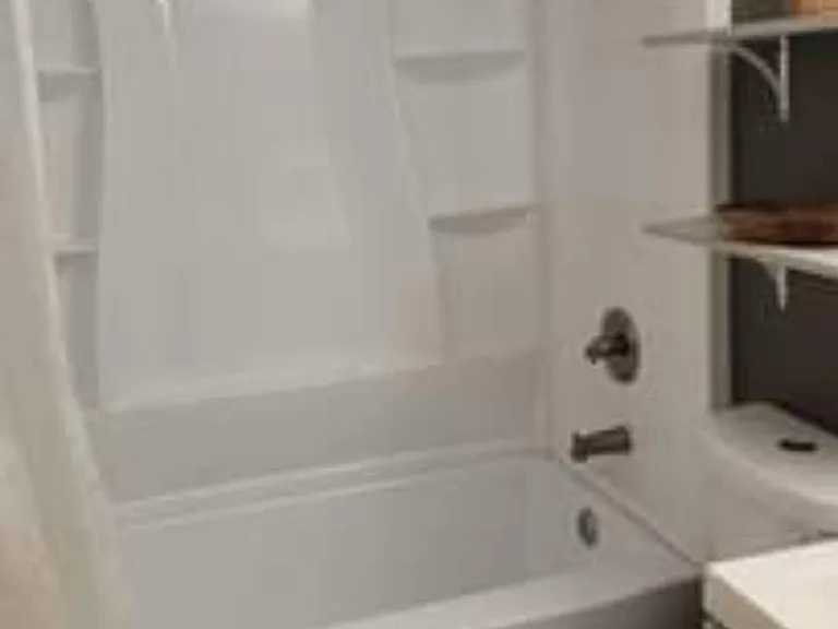Bathroom upper level