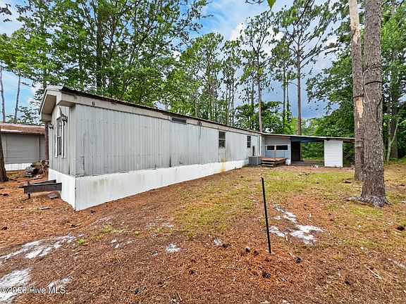 5th image of 4159 9th Street SE