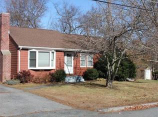 10 Maple Cir, Westborough, MA 01581