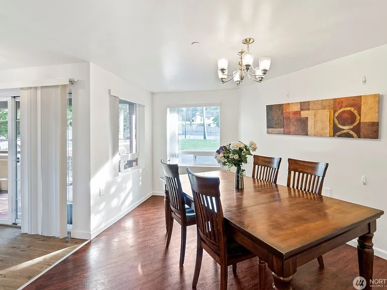 3109 24th Avenue Ct SE — Photo 8