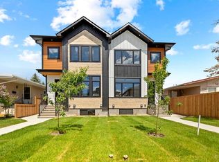 8106 S 47th Ave NW, Calgary, AB T3B 1Z4