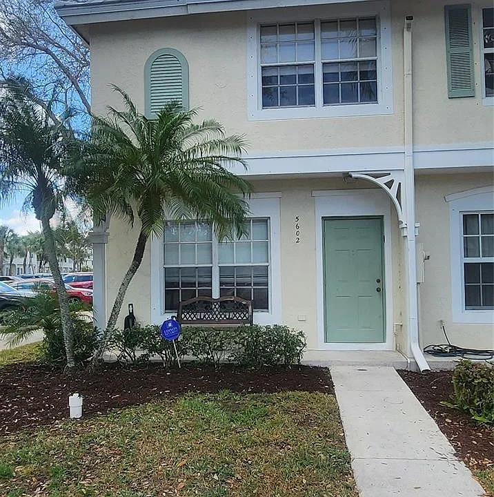5602 NW 99th Way #5602