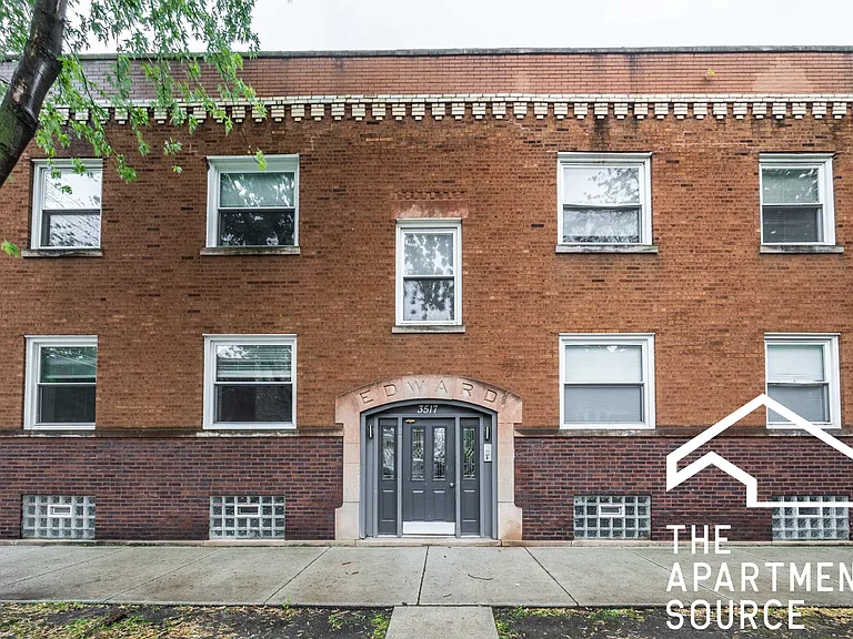 3524 W Grace St #1W — Photo 9