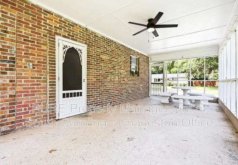 628 Constant Dr — Photo 17