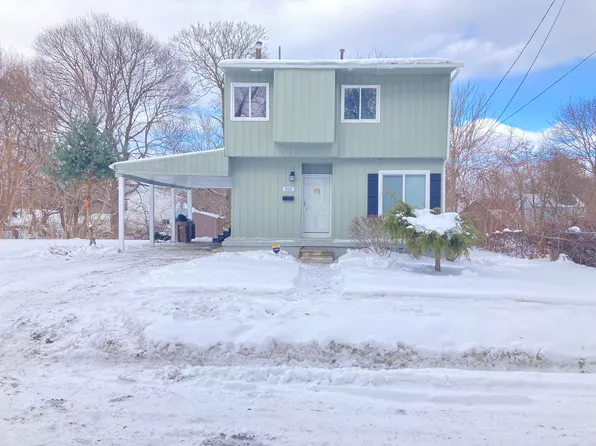 202 Fisher Ave, Pontiac, MI 48341