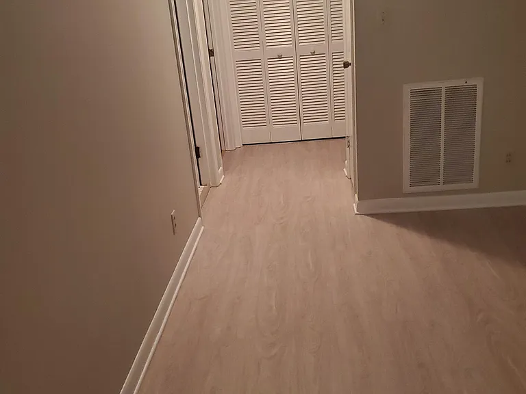 1304 Brockton Dr #B — Photo 5