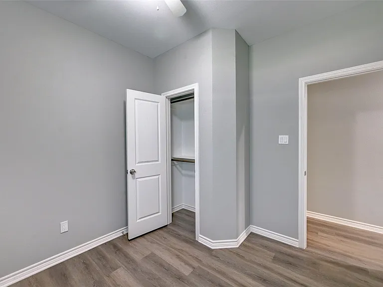 8695 Sassafras St — Photo 24