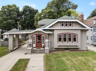 3443 North Maryland AVENUE, Milwaukee, WI 53211