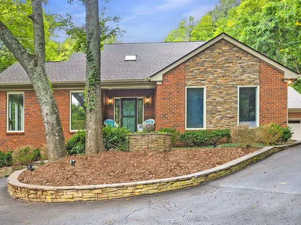 1008 Deep Woods Trl, Brentwood, TN 37027