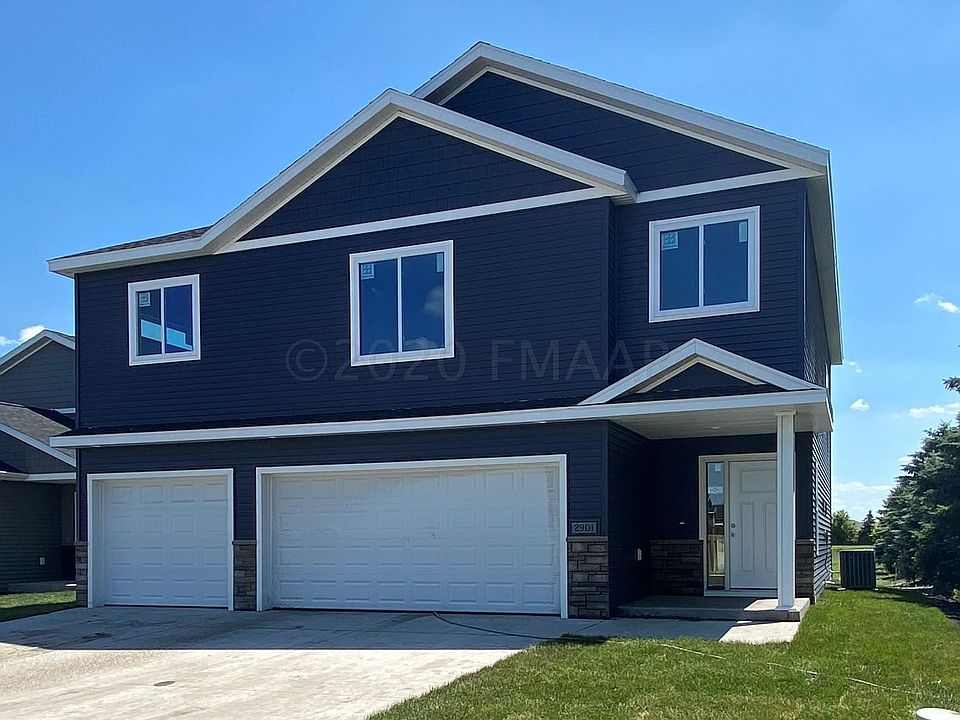 2nd image of 2901 38th Ave S
