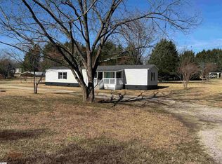 116 Whippoorwill Ln, Pelzer, SC 29669