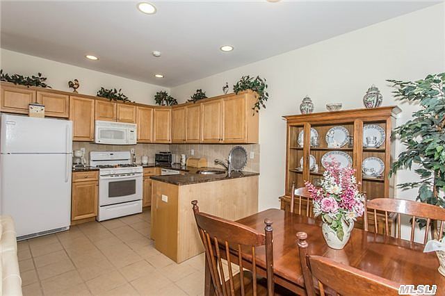 1st image of 197 Fulton St APT 13/u 203
