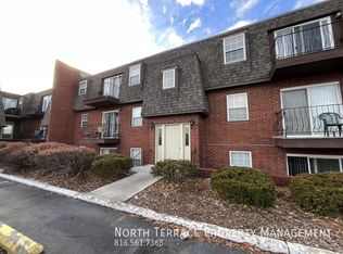 1019 E 68th St APT 1, Kansas City, MO 64131