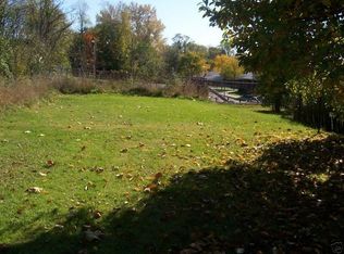 137 Monroe St, Campbell, OH 44405