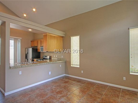4th image of 7629 French Springs St