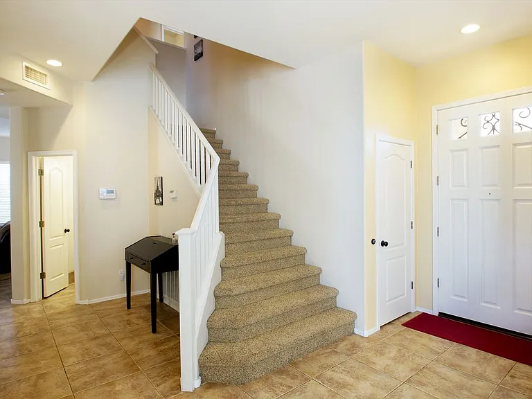 239 W Desert Ave — Photo 20