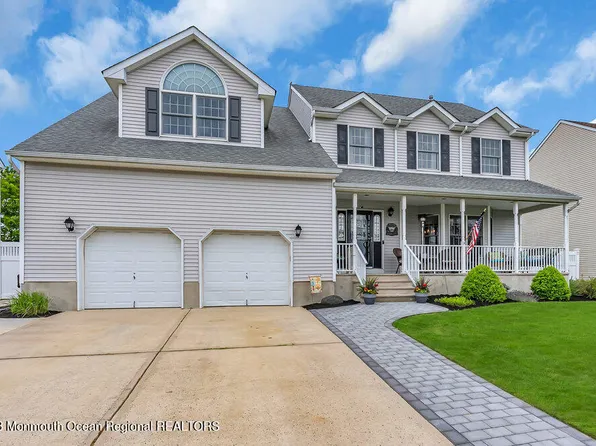 50 Green Island Road, Toms River, NJ 08753