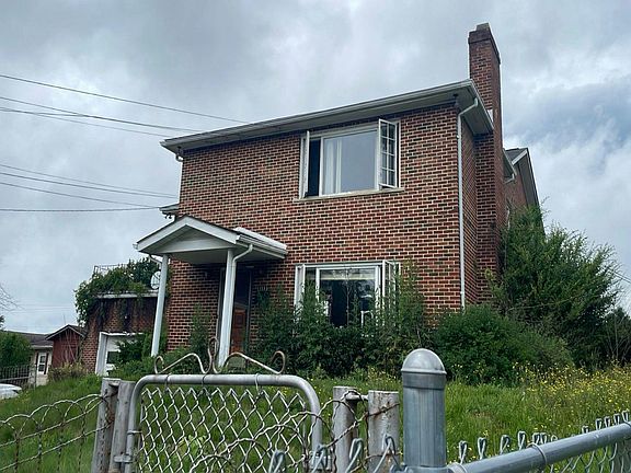 2nd image of 111 Westwood Dr