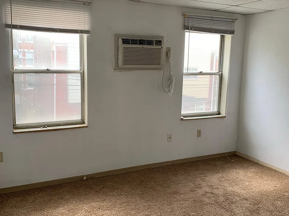 14 Cable Pl