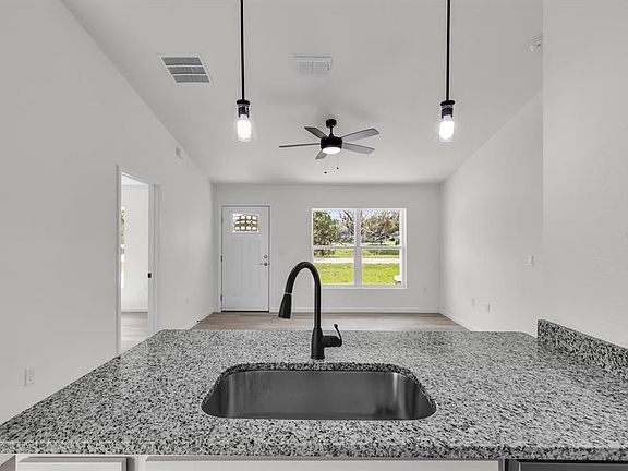 5th image of 21950 SW MARINE BOULEVARD