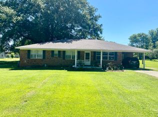 1010 4th St NE, Red Bay, AL 35582