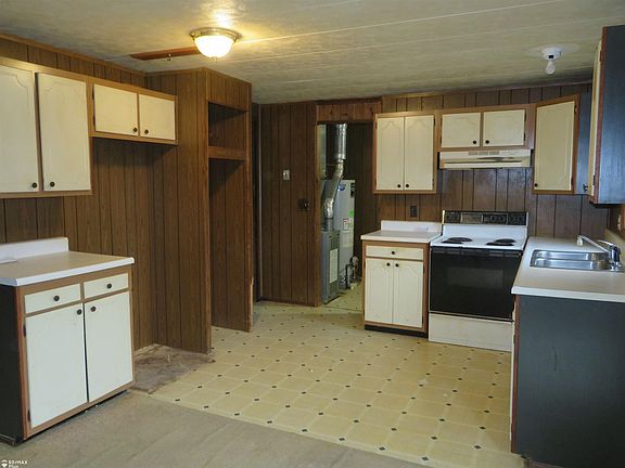 2nd image of 6781 Rhodes Rd