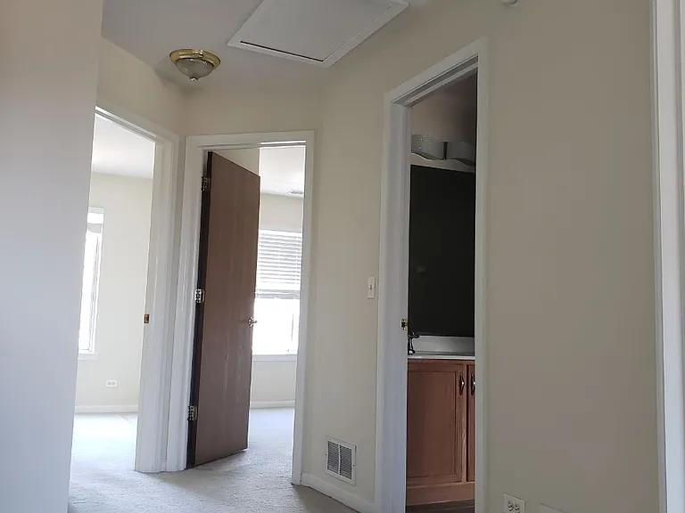 2185 Daybreak Dr — Photo 26