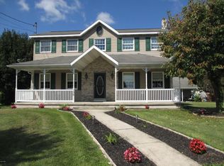 136 Cedar St, Lehighton, PA 18235
