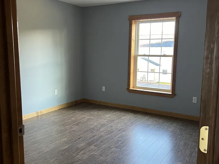 35 Meadow Farm Rd — Photo 3