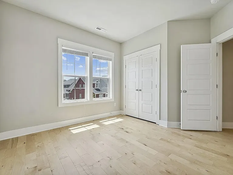 444 Beacon Ridge Blvd — Photo 23